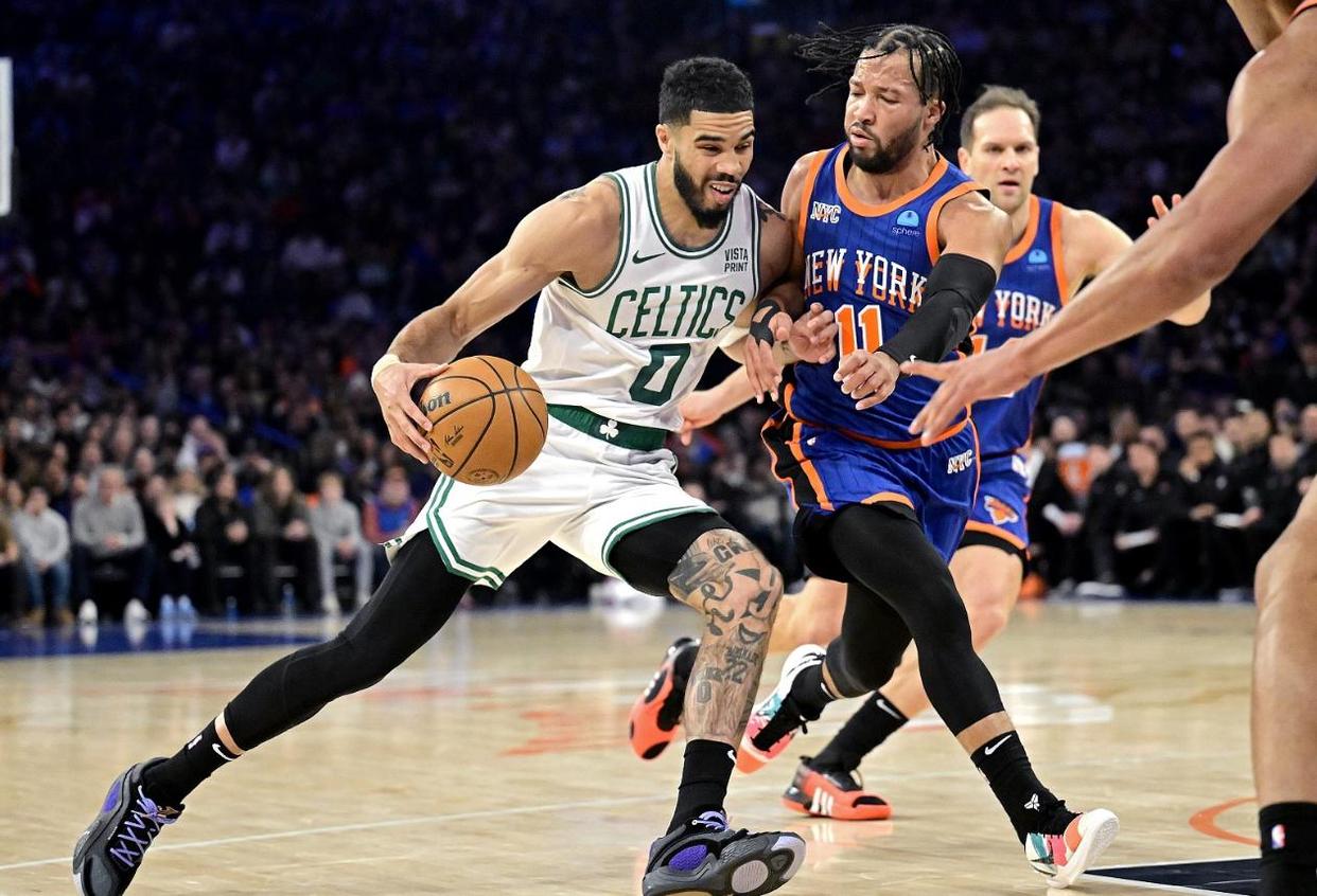 战术调整引发热议!,塔图姆在皇家马德里比赛中反败为胜上演精彩一战(魔兽争霸3调整视距的方法) 战术调整引发热议!,塔图姆在皇家马德里比赛中反败为胜上演精彩一战(魔兽争霸3调整视距的方法)