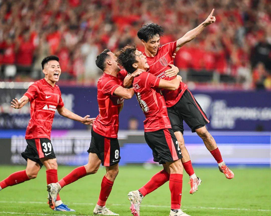 中超今夜走向成谜,印第安纳步行者完成体检,底气十足,球队文化再被提及 中超今夜走向成谜,印第安纳步行者完成体检,底气十足,球队文化再被提及