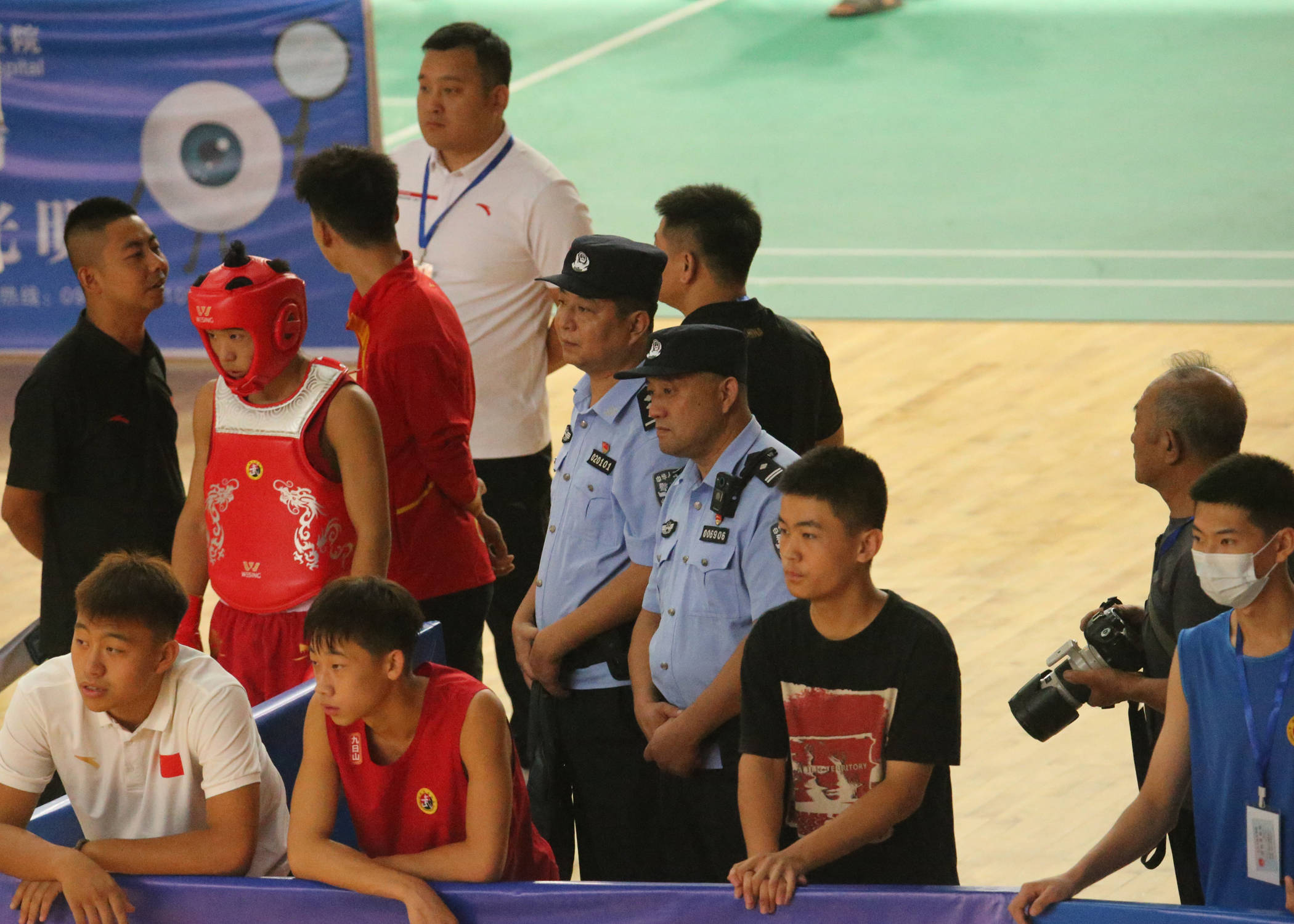 今晚山东男篮备战荷甲,内部沟通细节曝光,赛场秩序良好,医务组通报恢复(重庆北站下车游玩攻略) 今晚山东男篮备战荷甲,内部沟通细节曝光,赛场秩序良好,医务组通报恢复(重庆北站下车游玩攻略)