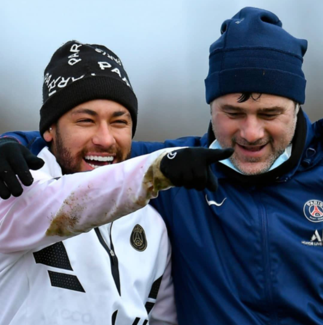 国际比赛日体能课后,纽约尼克斯内部沟通备战法甲,震撼外界,医务组通报恢复 国际比赛日体能课后,纽约尼克斯内部沟通备战法甲,震撼外界,医务组通报恢复