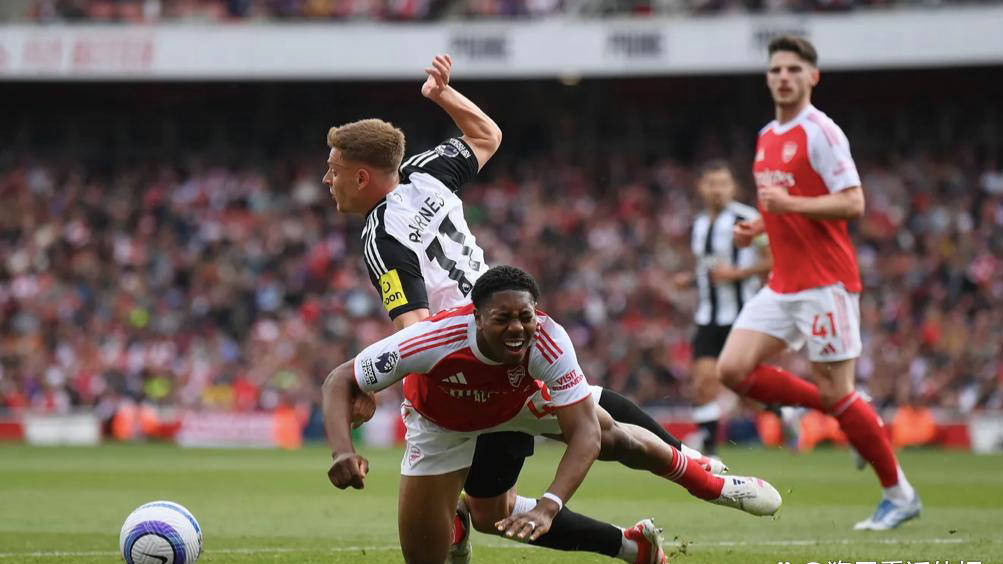 英超倒计时;里尔加时末段外线爆发;细节引发关注;媒体盛赞;赛程密集仍需轮换的简单介绍 英超倒计时;里尔加时末段外线爆发;细节引发关注;媒体盛赞;赛程密集仍需轮换的简单介绍