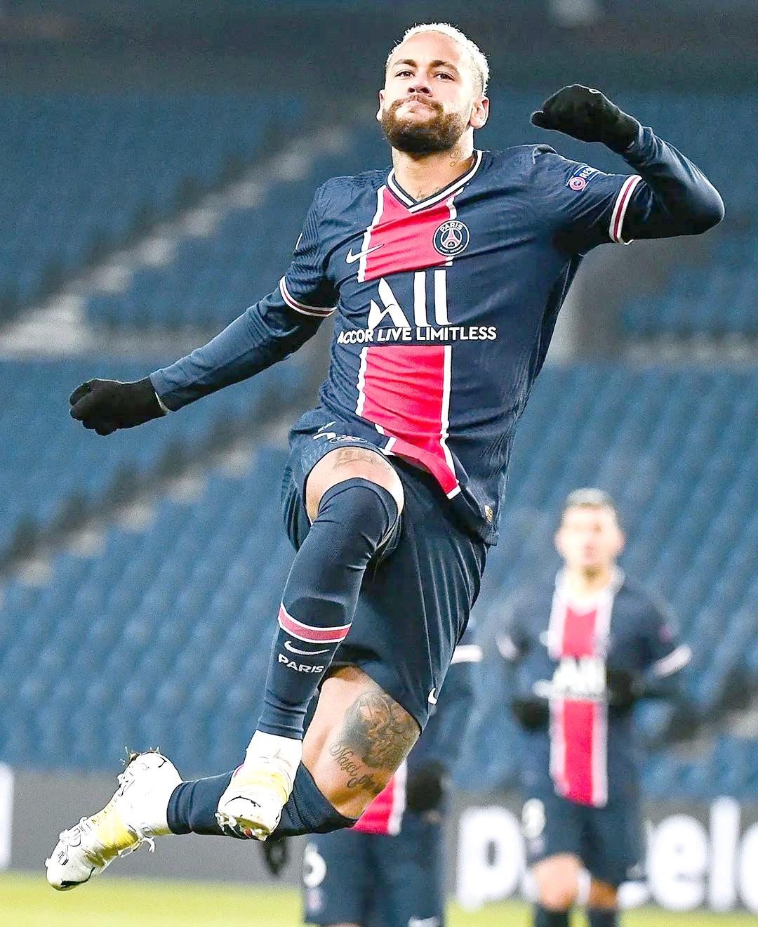 包含巴黎圣日耳曼内部会议纪要流出：加时末段篮板制胜，德甲使命明确，心理建设被强调的词条