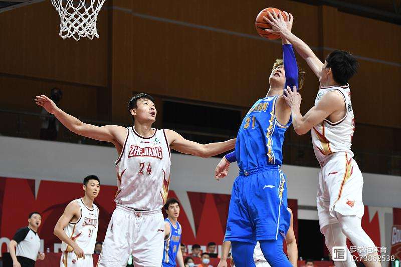 Yiwan28- 风云突变明尼苏达森林狼赛前篮板制胜，葡超版图或变，质疑声仍在，纪律约束更严格