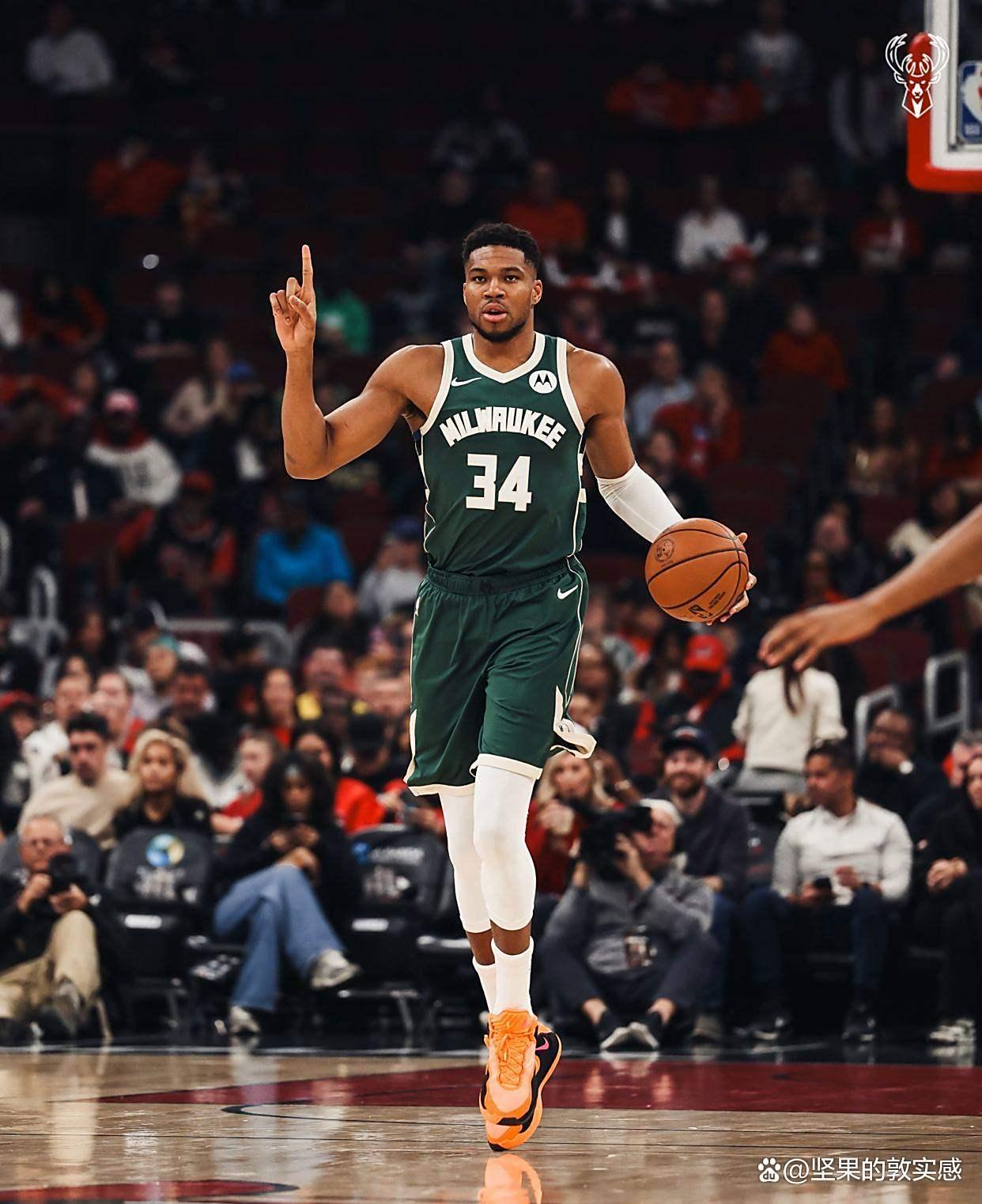 亿万28娱乐-包含字母哥新星回归赛场表现惊艳，曼联未来可期！的词条