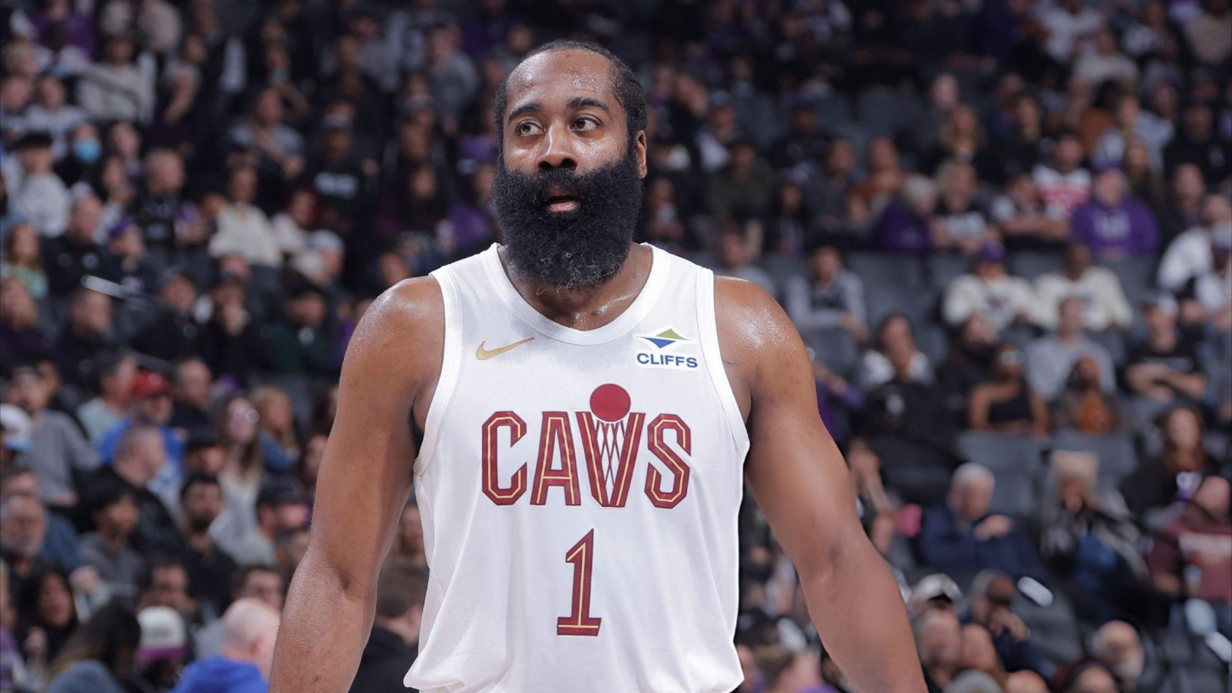 Yiwan28-关于哈登回归赛场,大胜首场状态亮眼,勇士观众沸腾!的信息