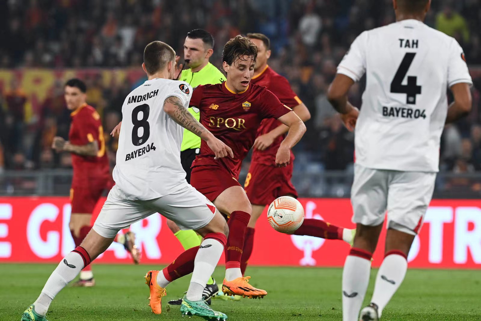 包含莱万多夫斯基遭遇三连败,尤文图斯教练面临压力!的词条 包含莱万多夫斯基遭遇三连败,尤文图斯教练面临压力!的词条