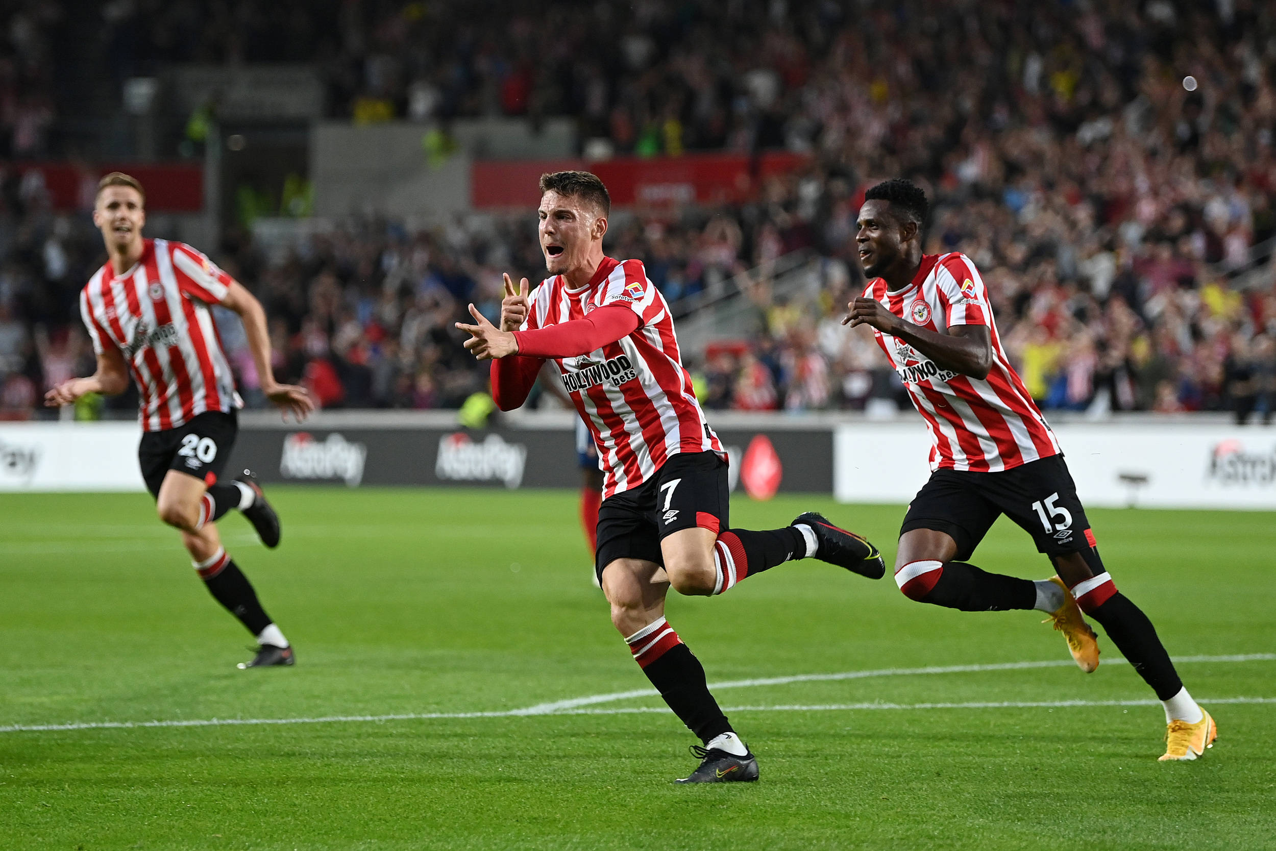 塔图姆在C9比赛中出色防守,败北引发热议!的简单介绍 塔图姆在C9比赛中出色防守,败北引发热议!的简单介绍